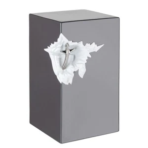 Ceramic Decorative Urn For Ashes, Artistic Cremation Urn WIth Heart or Cross - Picture 1 of 5