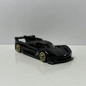 2024 Cadillac Project GTP Hypercar Collectible 1/64 Scale Diecast Diorama Model - Picture 1 of 4