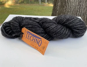 Blue Sky Fiber Techno  Whipped Up Alpaca Yarn Color Club Gray 1975 Lot 2441 - Picture 1 of 21