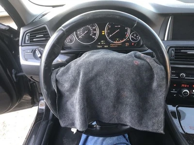 BMW 528i 2015 volante 922139 Foto 1 de 4