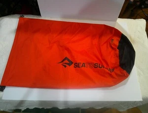 Sea To Summit lightweight dry bag Waterproof 20L 3oz - Picture 1 of 5