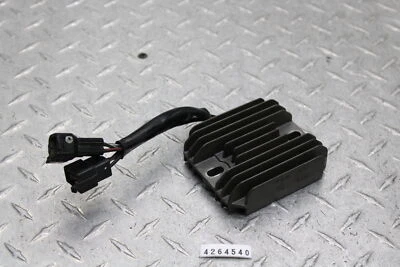 Suzuki SV650S 2007 regulador rectificador voltaje 32800-16G00  Foto 1 de 4