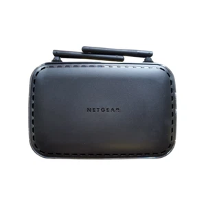 Netgear DGN2000-100EUB Wireless Modem Router - Bild 1 von 4
