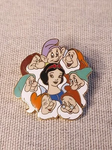 Disney, 2000, Snow White & The Seven Dwarfs Enameled Lapel Pin - Picture 1 of 6