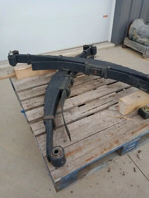 Новый взлет FORD F450/550 супер обязанность задний лист пружины пара читать описание - Изображение 1 из 4