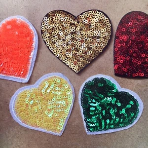 1pc Heart Sequins Cloth Iron on Patch Sew Motif Applique bling sparkle #842 - Picture 1 of 9