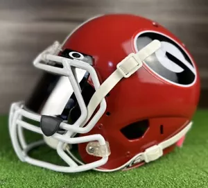CASCO CALCIO GEORGIA BULLDOGS CUSTOM SCHUTT FULL SIZE - Foto 1 di 6