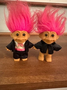 Bambola troll Russ 5" vintage anni 90 matrimonio smoking sposo capelli rosa + extra - Foto 1 di 2