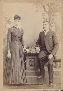 Kabinettkarte Antik Foto junger Mann Frau Paar Ausweis Calvin Jennie Laser Ohio? - Bild 1 von 5