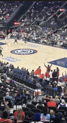 (2) Boletos Club 4 filas 13 asientos 16-17 Memphis Grizzlies vs Los Angeles Clippers Foto 1 de 3