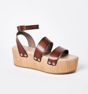 Sandalo zeppa in legno marrone abbagliante scarpa abbagliante taglia 9 - Foto 1 di 6