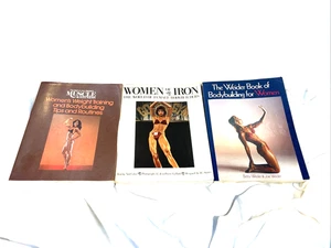 Lot of 3 VTG Womens Bodybuilding Books Flex Pumping Iron Fitness Female Training - Foto 1 di 13