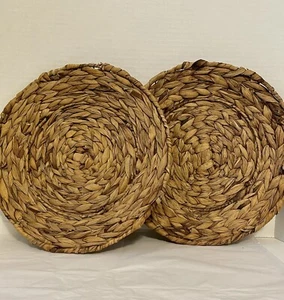 2 Natural Wicker Chargers - Picture 1 of 6