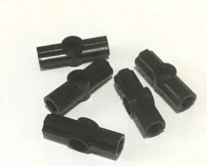 LEGO 5 Black Technic, Axle and Pin Connector Angled #2 - Picture 1 of 1
