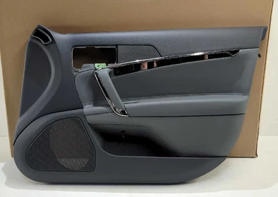 New OEM Ford Door Trim Panel 2010-2012 Lincoln MKZ Grey RH Front 9H6Z-5423942-FC - Image 1 of 4