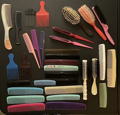 Lote de 33 cepillos grandes vintage para elegir peine Goody Avon DuPont Stanley Ace y más Foto 1 de 4