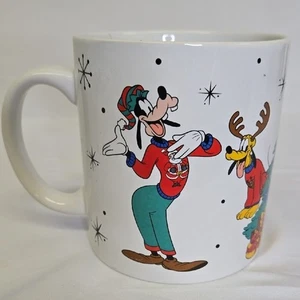 Vintage 1988 Walt Disney Mickey Mouse and Friends 24 Oz Coffee Mug - Picture 1 of 13