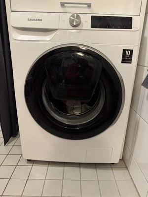 Samsung Waschmaschine 9 Kg,              1400 U/Min, AddWash - Bild 1 von 4