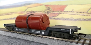Mainline Railways- Bogie well wagon with boiler - Original box- excellent order - Picture 1 of 9