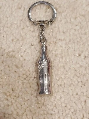 винтажный серебристого тона coca cola coke содовой мини бутылка брелок твердый - Изображение 1 из 4