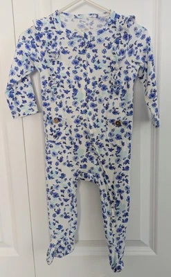 Jessica Simpson Talla: 3-6 Meses Volantes Blanco con Flores Azules Bebé Dormir, Cremallera Foto 1 de 4