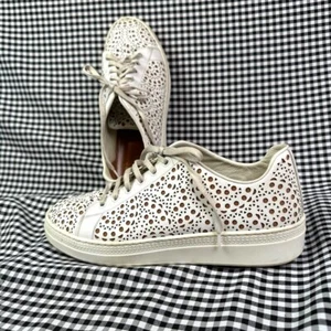 Alaia Laser Cut Lace White Tan Leather Sneakers Flats Women's EU 39 / US 9 - Picture 1 of 8