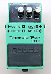 Pedale Tremolo/Pan BOSS PN-2 Vintage Raro Made in Japan Unità Effetti Tremolo Usato - Foto 1 di 6
