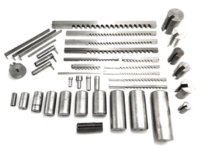 KEYWAYS & BROACHES (36PC LOT) MOSTLY DUMANT & Various Brands & Sizes VERY GOOD - Picture 1 of 8