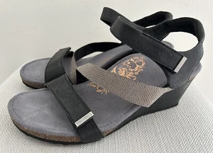 Aetrex Women’s Sandals 39 8.5 NEW - Picture 1 of 6