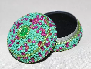 Galería de regalos anillo baratija con cuentas caja redonda de 2"" diámetro rosa turquesa 467349 - Imagen 1 de 7