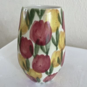 Ben Thomas  small porcelain "Tulip" Ben Thomas Studio - Stunningly lovely piece. - Picture 1 of 7