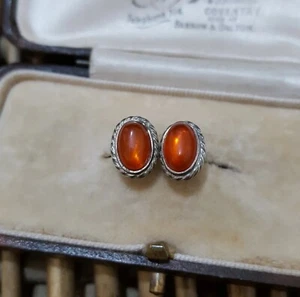 Vintage 925 Sterling Silver Earrings, Stud Earrings, Baltic Amber Earrings - Picture 1 of 5