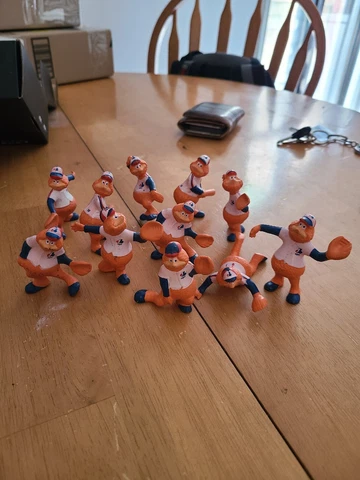 1985 Montreal Expos VINTAGE Figurines - YOUPPI Cover
