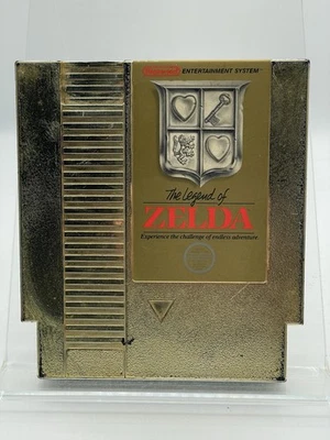 The Legend of Zelda (Nintendo NES 1986) Gold Cartridge Original Authentic - Image 1 of 2