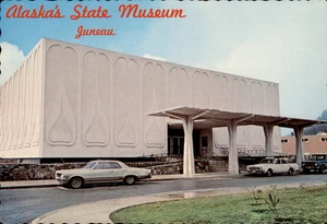 Postcard Alaska State Museum, Juneau, Alaska Cars Building - Picture 1 of 2