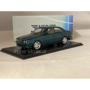 Neo Scale Model 1/43 BMW 5-Series M5 (E34) 1991 Green Met Art. Neo49581