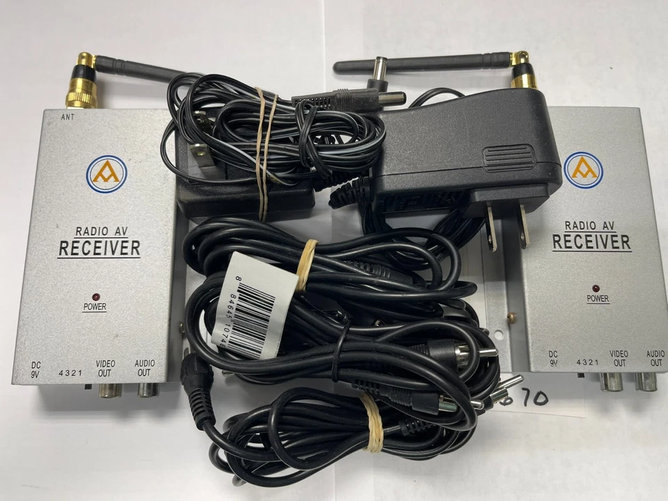 RECEPTOR RÁDIO AV COM ANTENAS + CABOS + ADAPTADORES DE PAREDE - Imagem 1 de 1