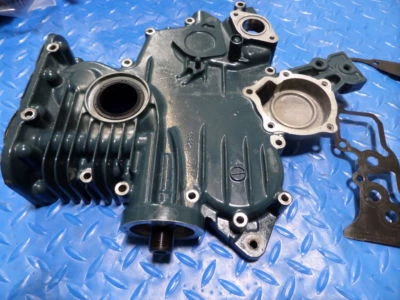 Onan Marine Diesel Generator 7.5 MDKBJ D722 GEARCASE ASSEMBLY A030B525 - Image 1 of 4