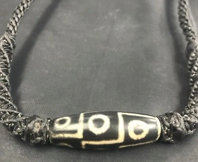collar colgante nueve ojos tibetano cuentas antiguo amuleto 9 ojos MALA genuino DZI Foto 1 de 4