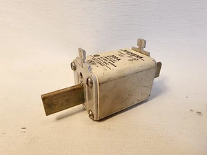 Siemens Fuse Links Square Body 200 Amp 500 Volt 3NA3140 - Picture 1 of 9