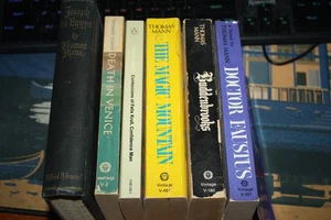 Thomas Mann lot of 6 Death IN VeniceMagic Mountain, Buddenbrooks & more - Bild 1 von 7