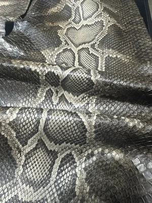 Snake skin, Italian genuine snake leather, exotic leather - Image 1 of 3