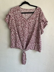 Woman Pink Floral Toe-Front V- Neck Blouse , Size XL - Picture 1 of 6