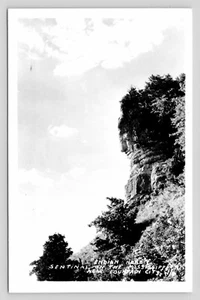 RPPC Indian Head Rock Fountain City Wisconsin Vintage unverpostet Foto Postkarte - Bild 1 von 3