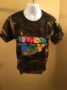 Geburtstag Junge Buchstaben Kinder Grafik T-Shirt grün camo - Bild 1 von 3