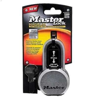 MASTER LOCK  MAGNUM Padlock 2 in. Boron Carbide - Image 1 of 2