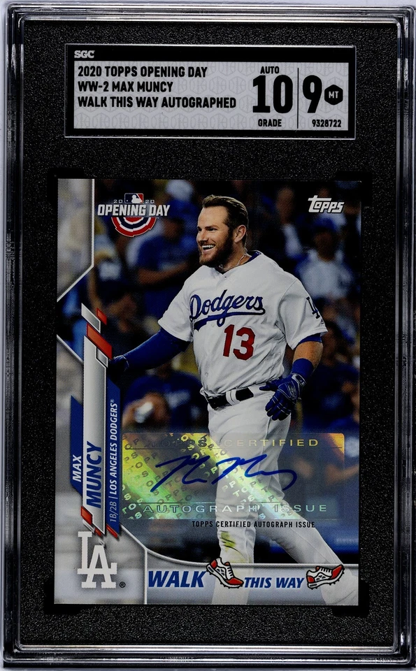 2020 Topps Opening Day MAX MUNCY Walk This Way Variation Auto /10 SSSP 1:45,567 - Image 1 of 2
