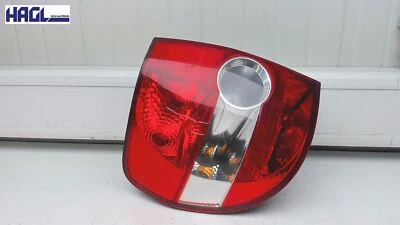 Faro Posteriore Sinistro "Punto Di Fissaggio Difettoso" VW Fox 1.2 5 Z Berlina - Immagine 1 di 4