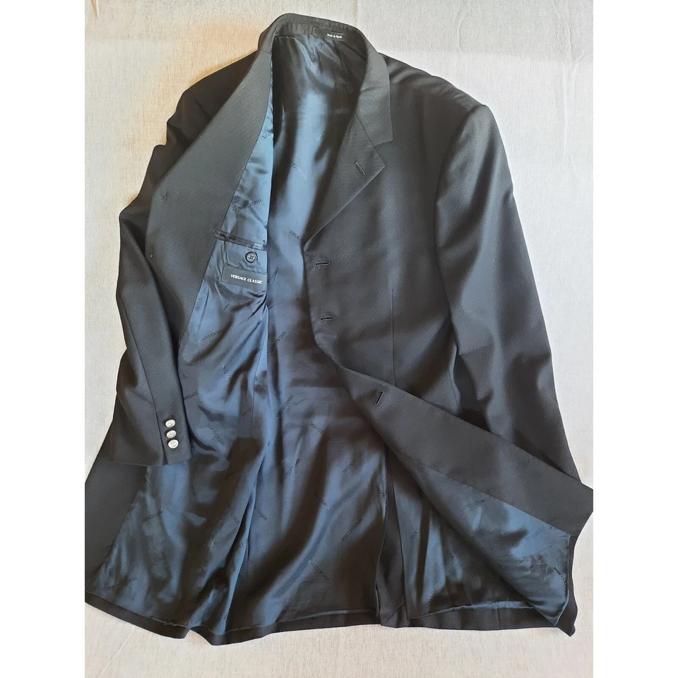 Abrigo Blazer Versace Classic V2 Hombres 48R Lana Negro Cuatro Botones de Metal Hecho en Italia Foto 1 de 4