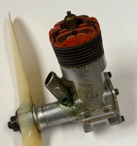 Vintage Mccoy .35 35 Nitro CL Control Line FF Model Airplane Engine - Picture 1 of 2